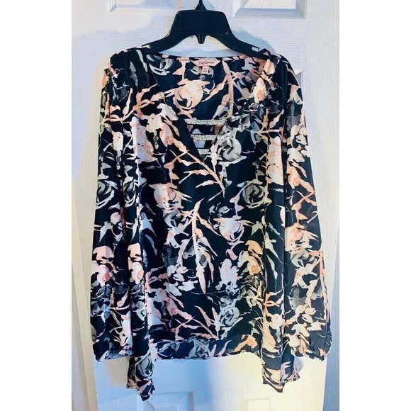 Juicy Couture Tops - JUICY COUTURE Navy Blue & Pink Floral Blouse Size XL Long Sleeve Rhinestones